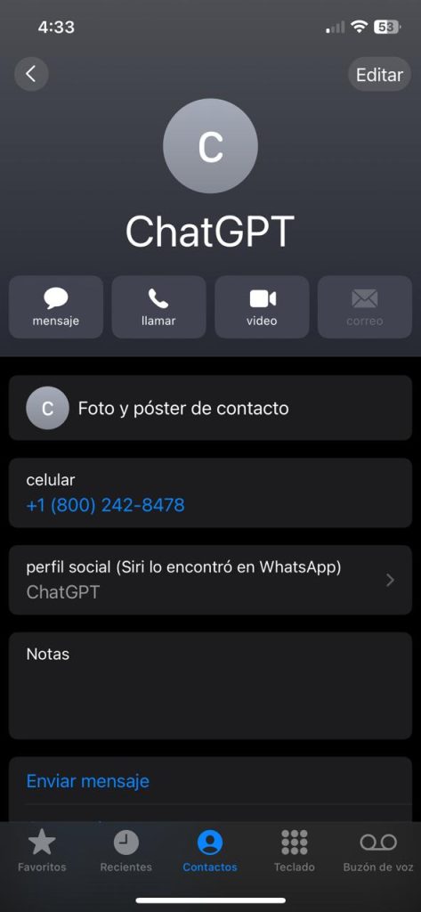 Agrega el nuevo contacto llamado ChatGPT a tu lista de contactos del teléfono con el número +1 800 242 8478